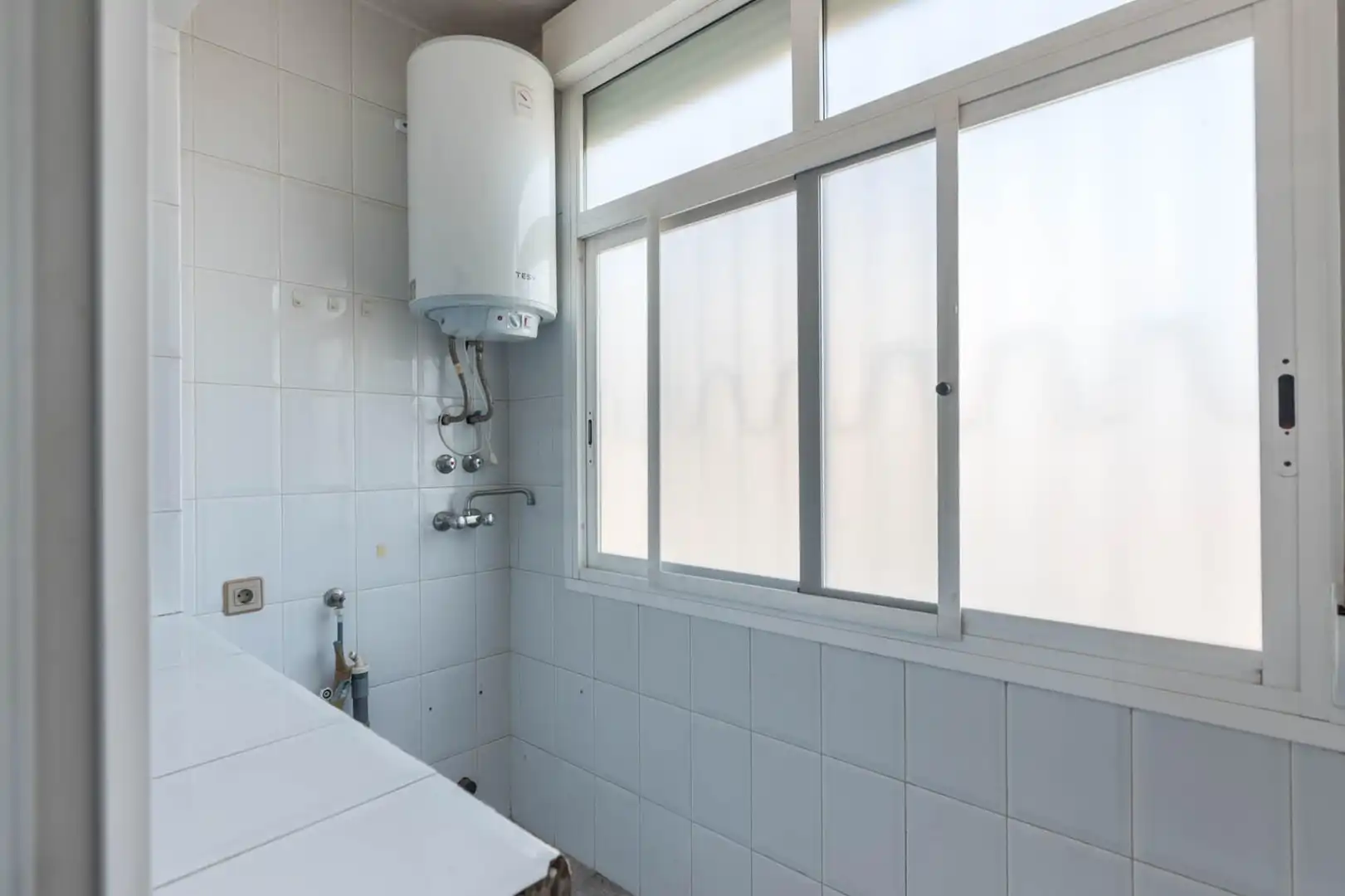 Badezimmer von Einfamilien-Reihenhaus zum Verkauf in Murcia mit Klimaanlage