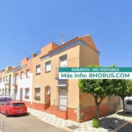 Vista exterior de Casa o xalet en venda en Bormujos amb Jardí privat
