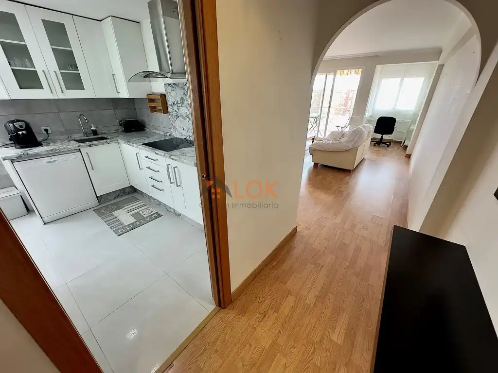 Piso con ascensor en venta en Calle Maestro Guerrero, imagen 2