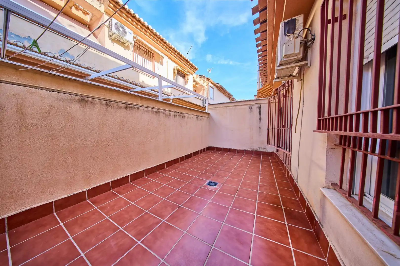 Terrace of Detached homes for sale in Armilla  with Air Conditioner, Heating and Terrace