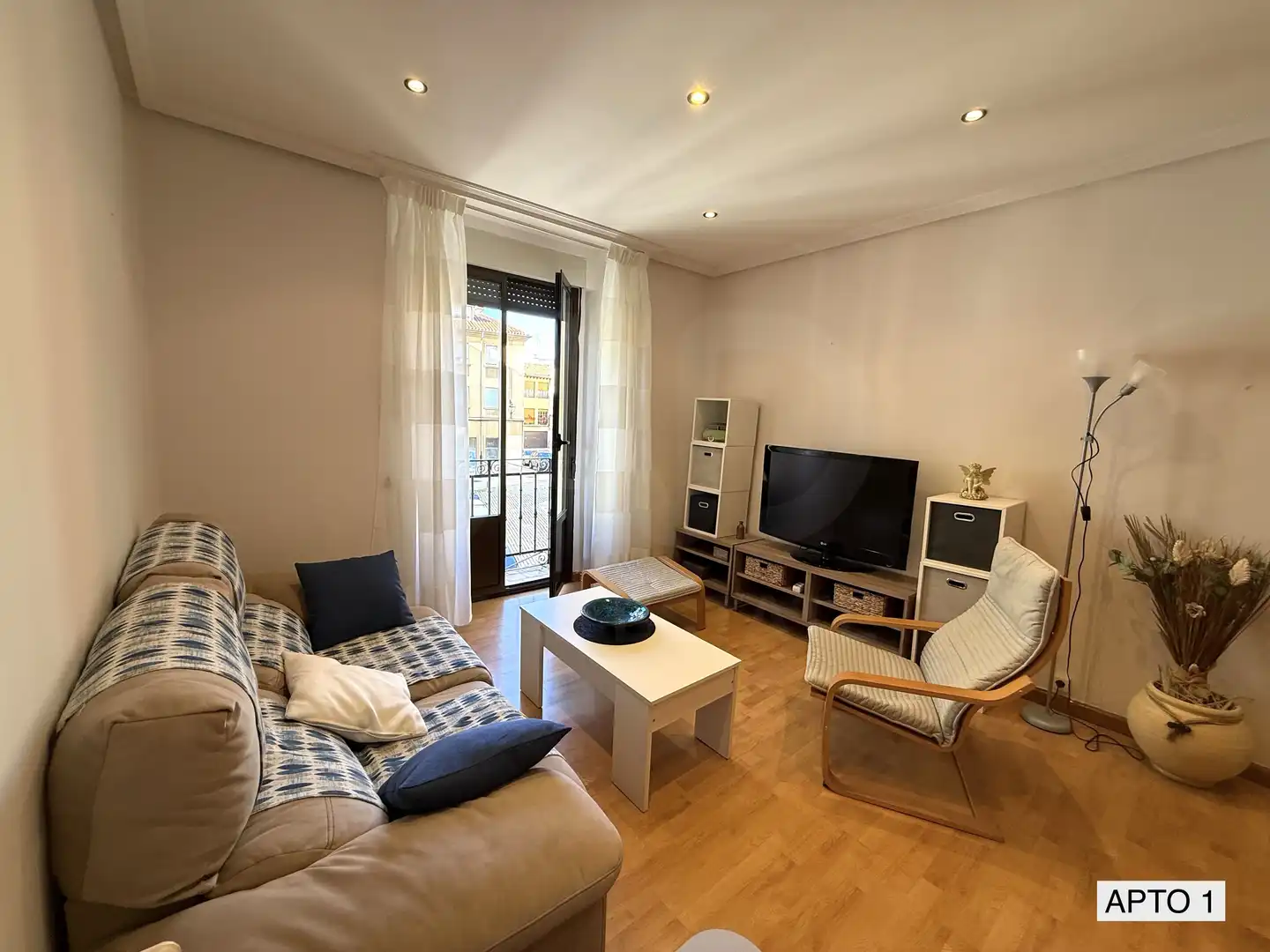 Sala de estar de Edificio en venta en León Capital 
