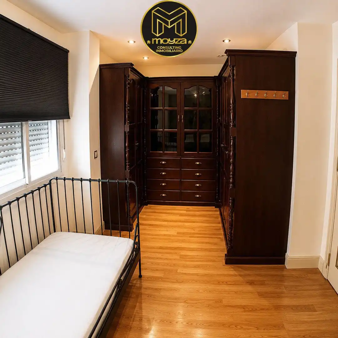 Bedroom of Flat for sale in Linares  with Air Conditioner, Heating and Storage room