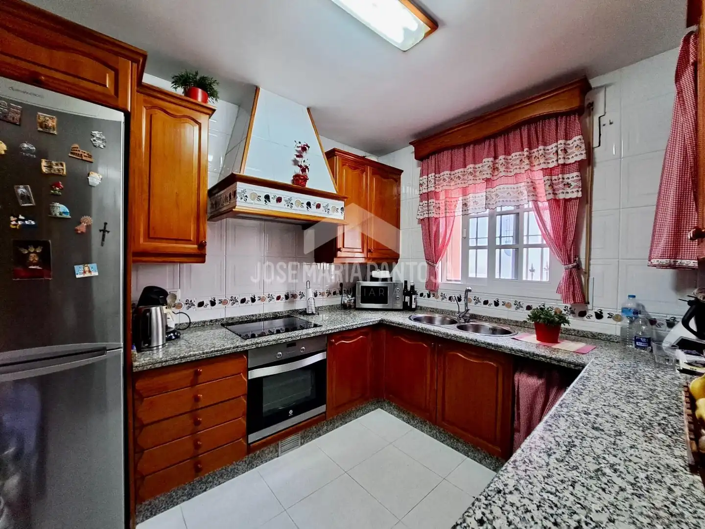 Kitchen of Houses for sale in Jerez de la Frontera  with Air Conditioner, Heating and Private garden