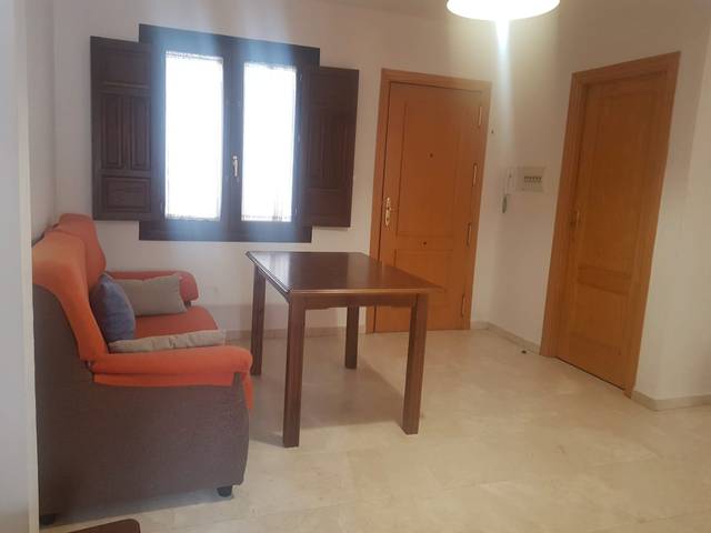 Piso en Alquiler en Calle Santo Sepulcro de la Quinta en Bola de Oro