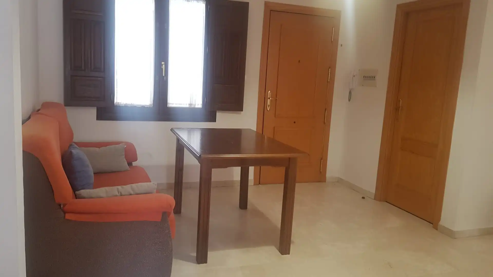 Wohnzimmer von Wohnung zur Miete in  Granada Capital mit Möbliert