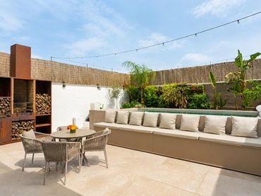House with pool for sale in Calle NOTARI RAFEL SOCIES