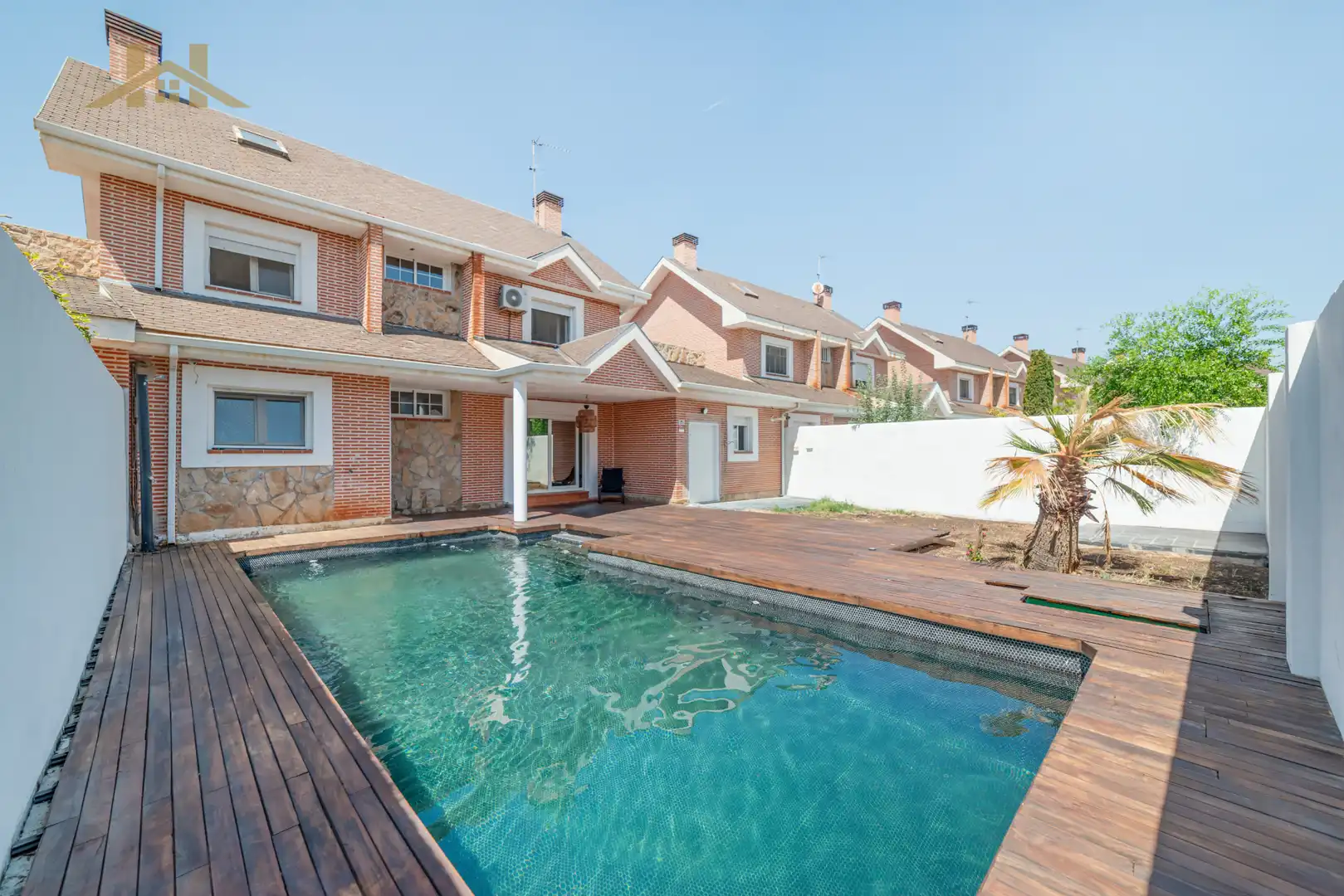 Villa avec piscine à vendre à Calle las Lomas 9C