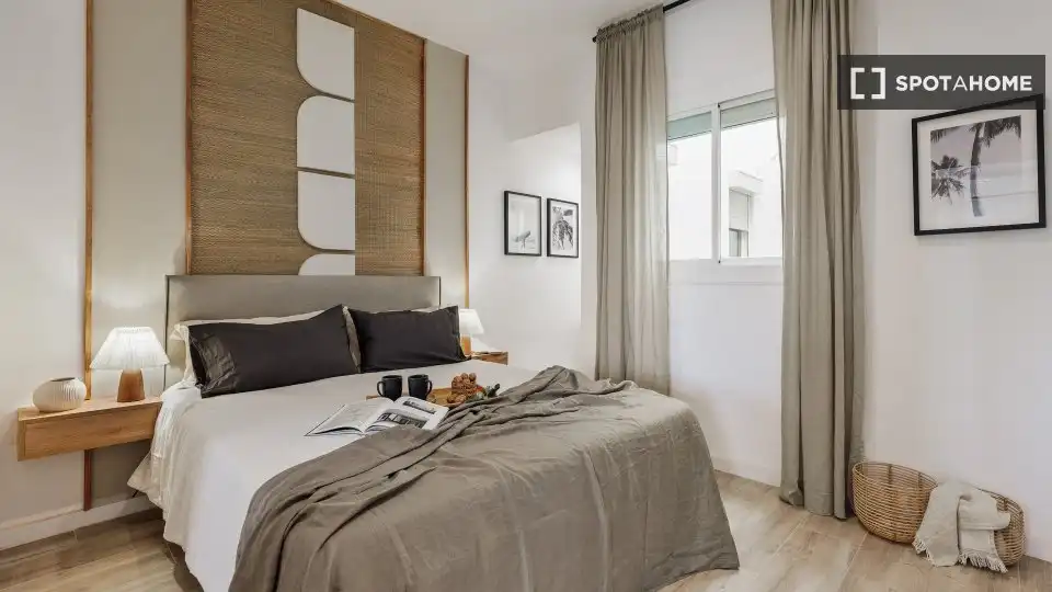 Bedroom of Flat for rent in Barcelona  with Air Conditioner, Heating and Furnished