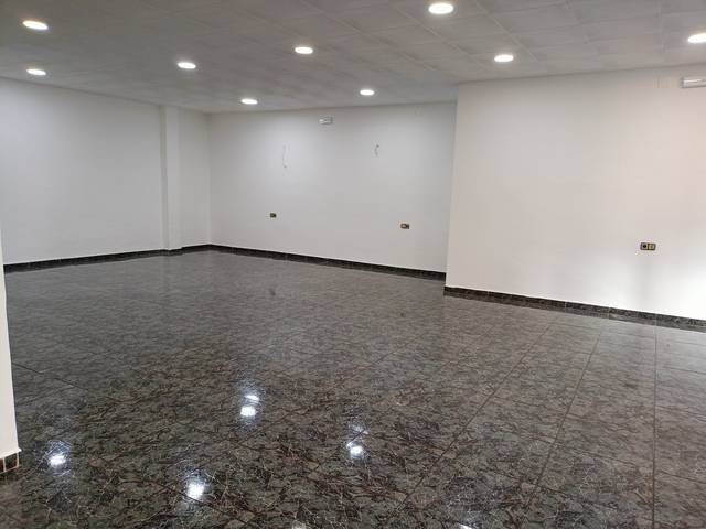 Local comercial en Alquiler en Les Arenes - La Grípia  Can Montllor