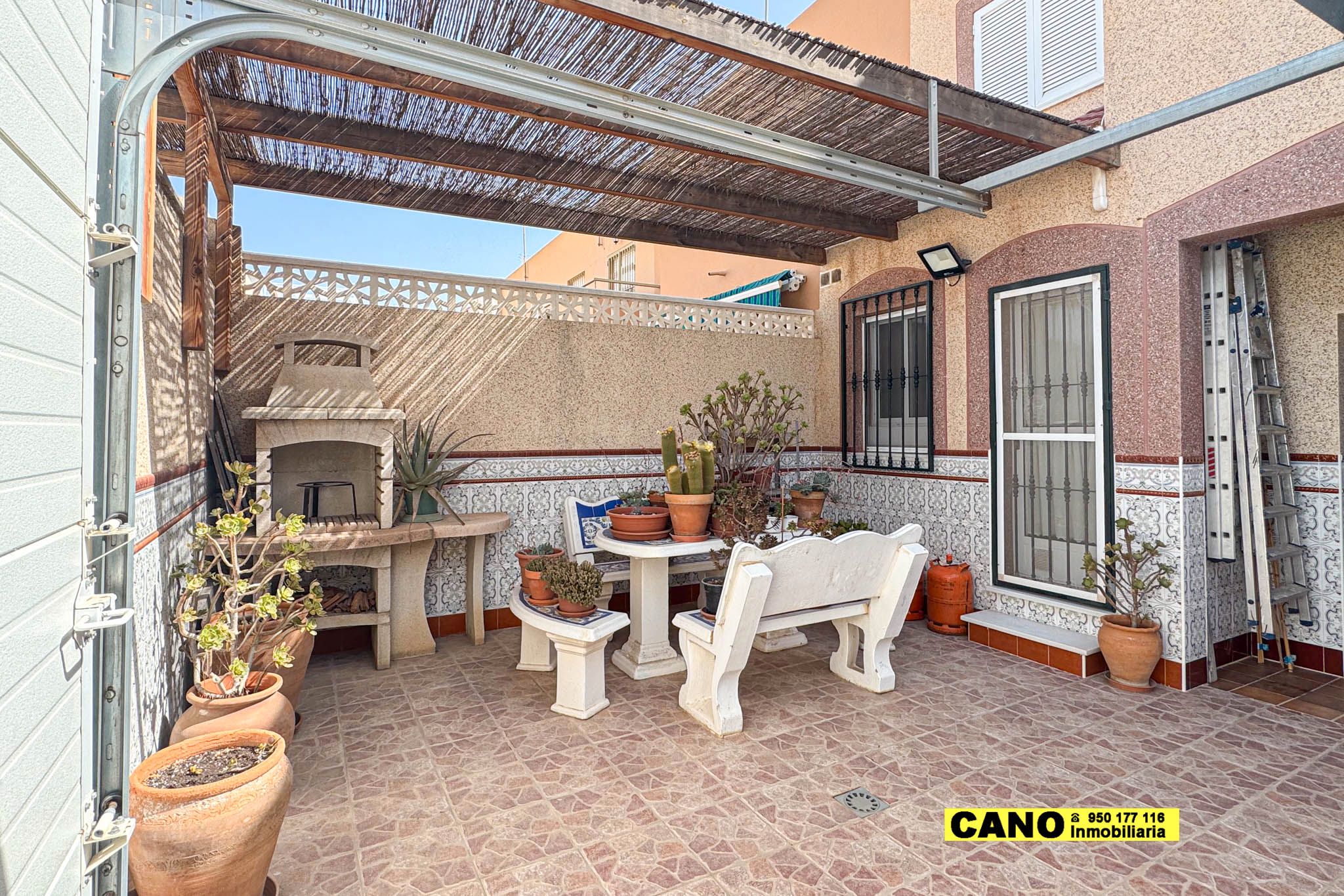 Casa o xalet en venda a Granja, Costacabana - Loma Cabrera