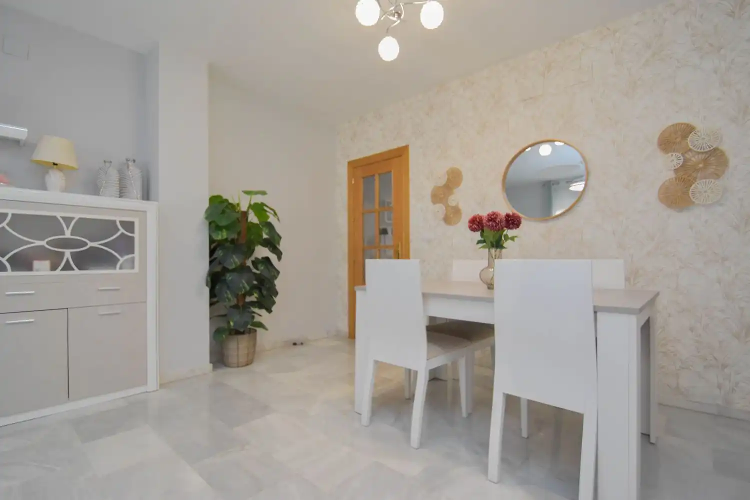 Comedor de Piso en venta en Las Gabias con Terraza