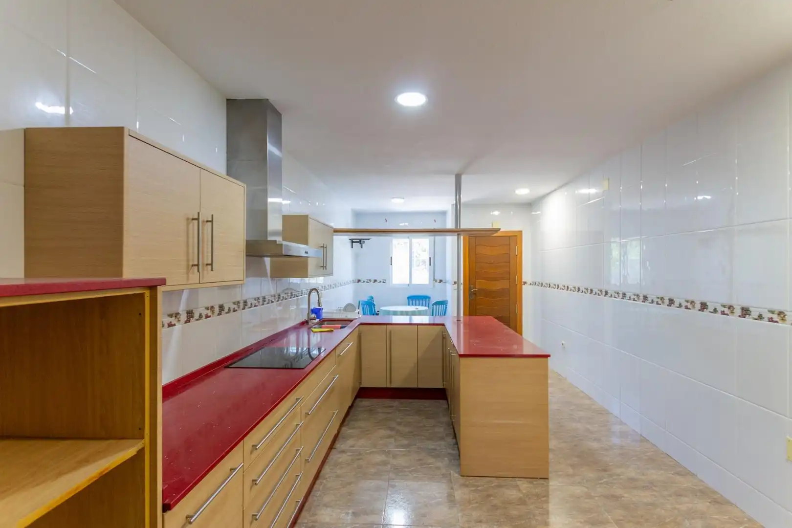 Cuina de Casa o xalet en venda en Águilas amb Jardí privat, Terrassa i Traster