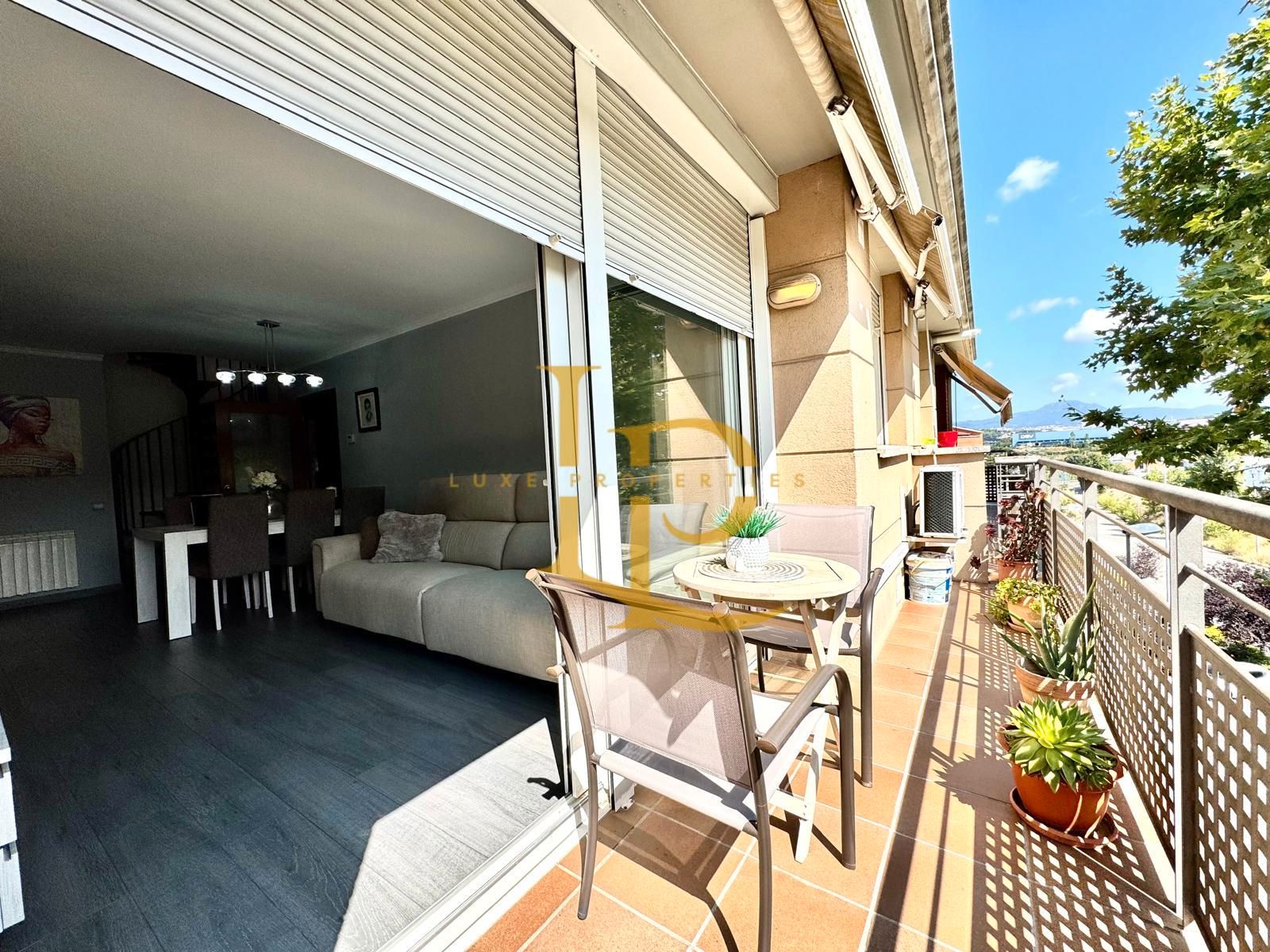 Dúplex en venta en Avinguda de l'Estatut, Zona Nord, Rubí