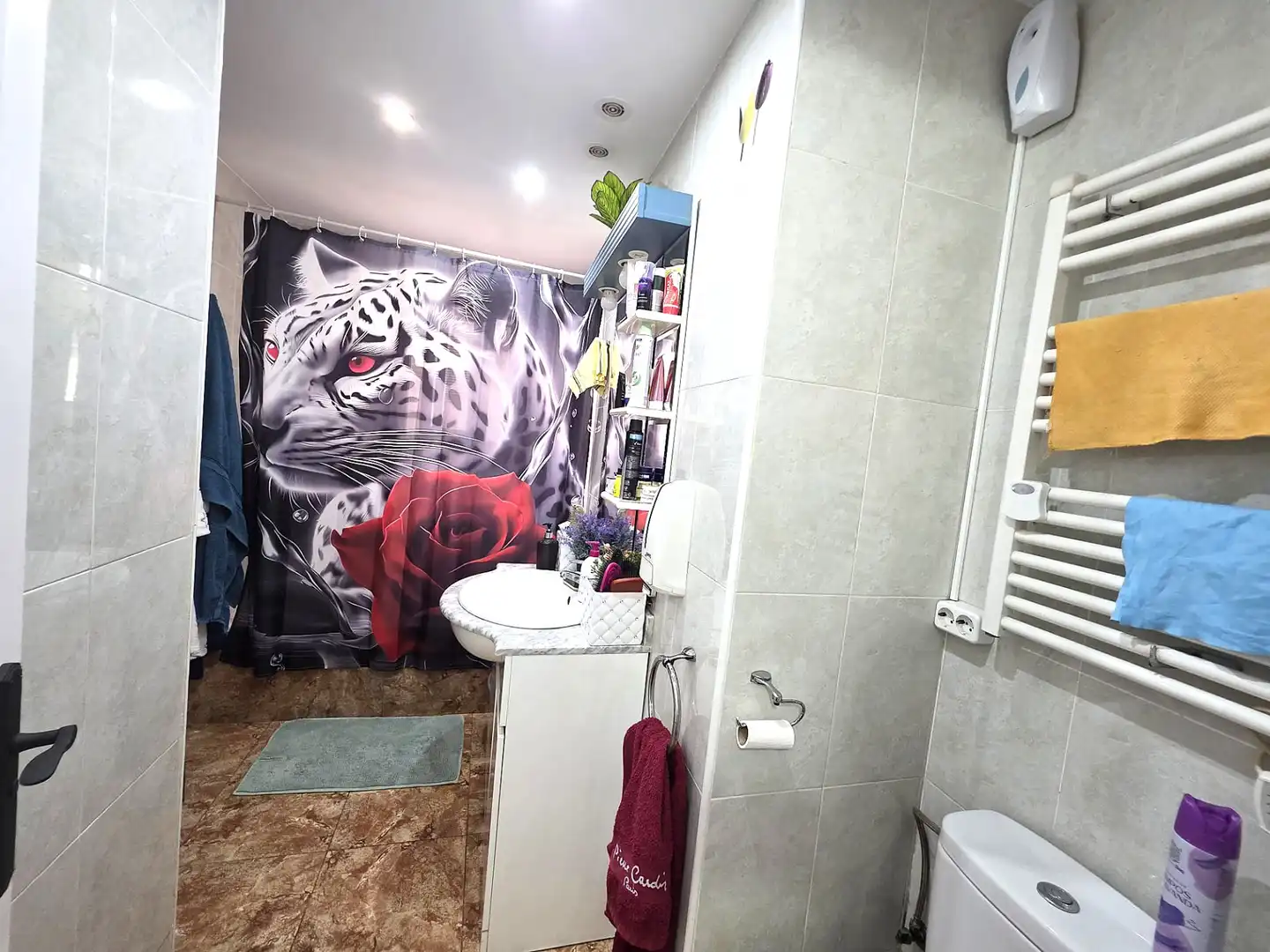 Baño de Piso en venta en Coslada con Aire acondicionado, Calefacción y Terraza