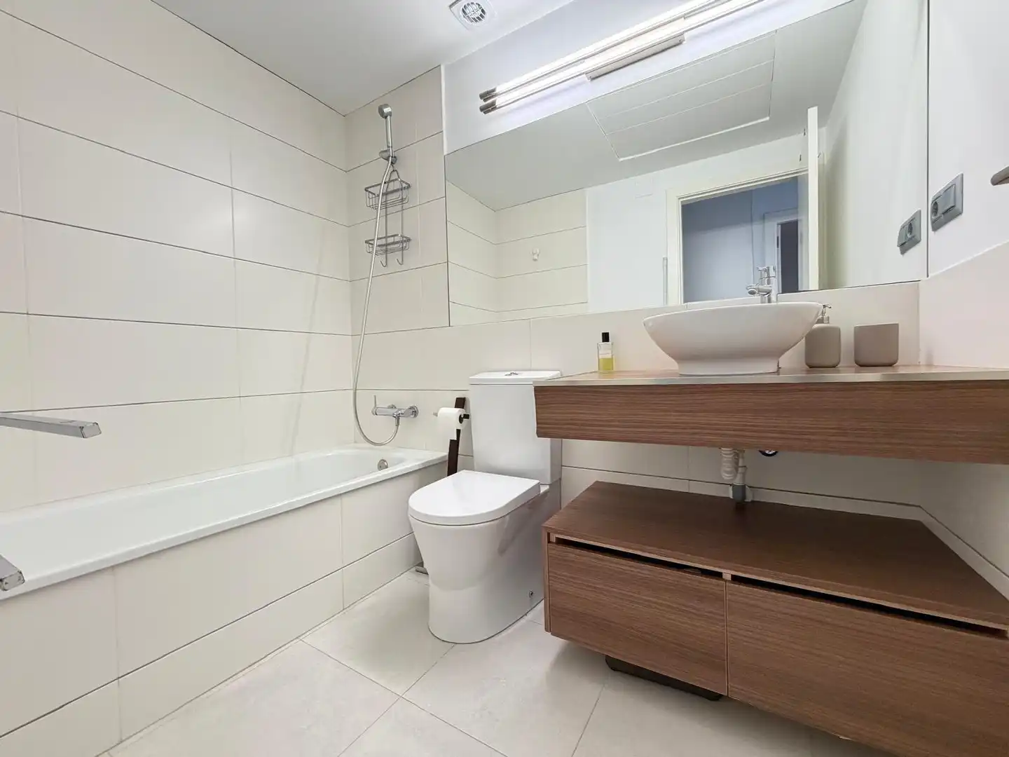 Apartamento con piscina en venta en N/A, imagen 32