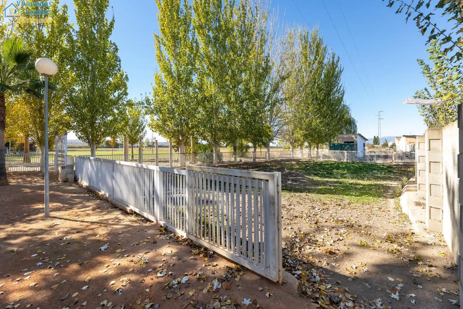 Vista exterior de Casa o chalet en venta en Granada con Aire acondicionado, Jardín privado y Trastero