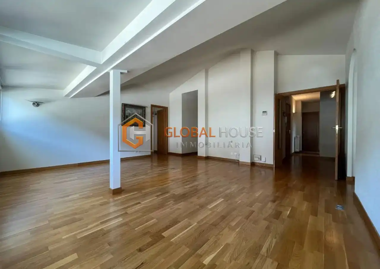 Sala d'estar de Àtic de lloguer en Andorra la Vella