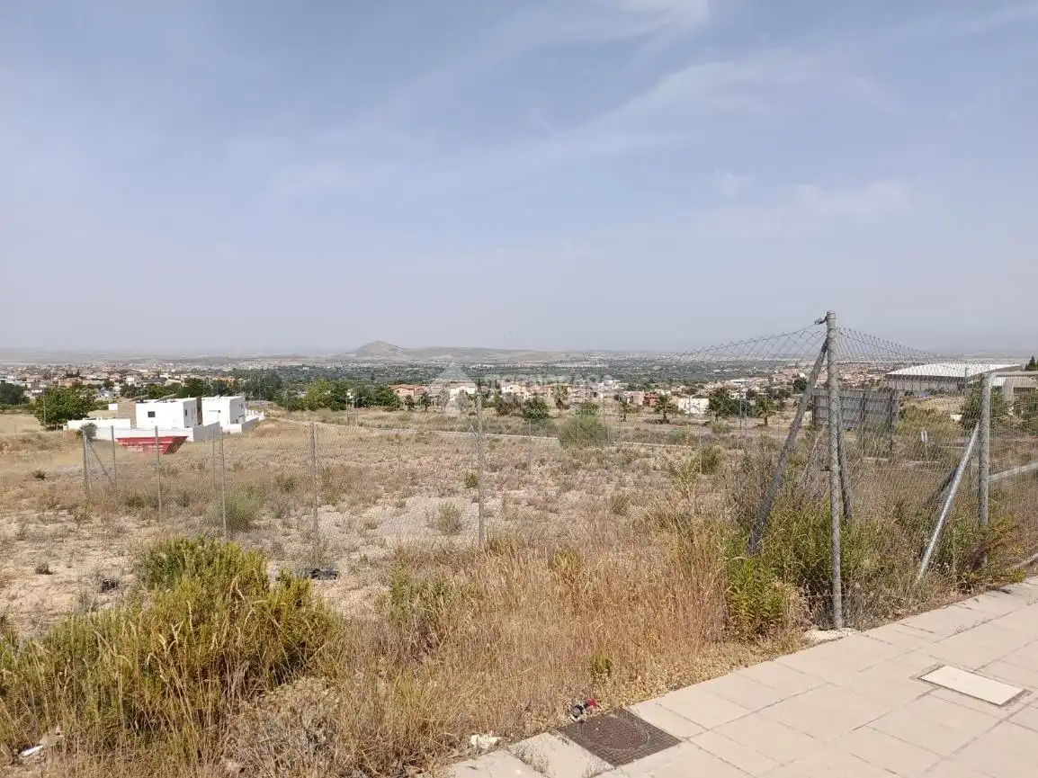 Residencial en venda en Gójar