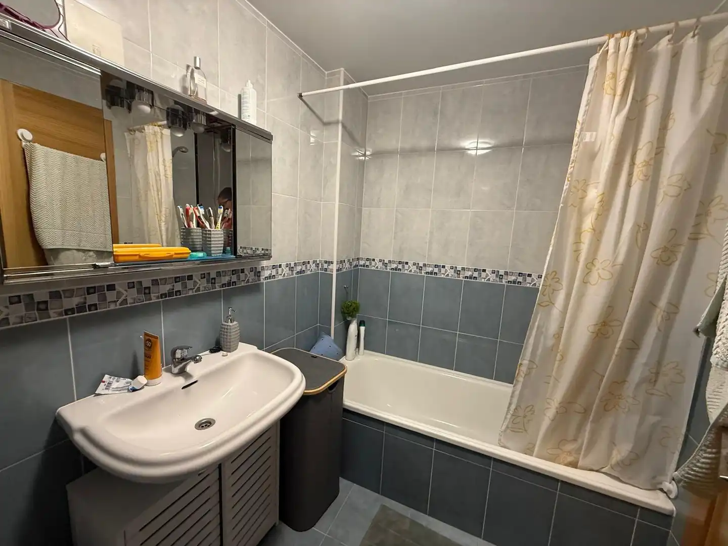 Baño de Apartamento de alquiler en Boiro, A Coruña