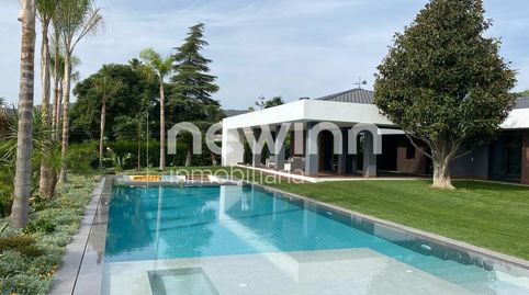 EXCLUSIVO chalet en una planta
