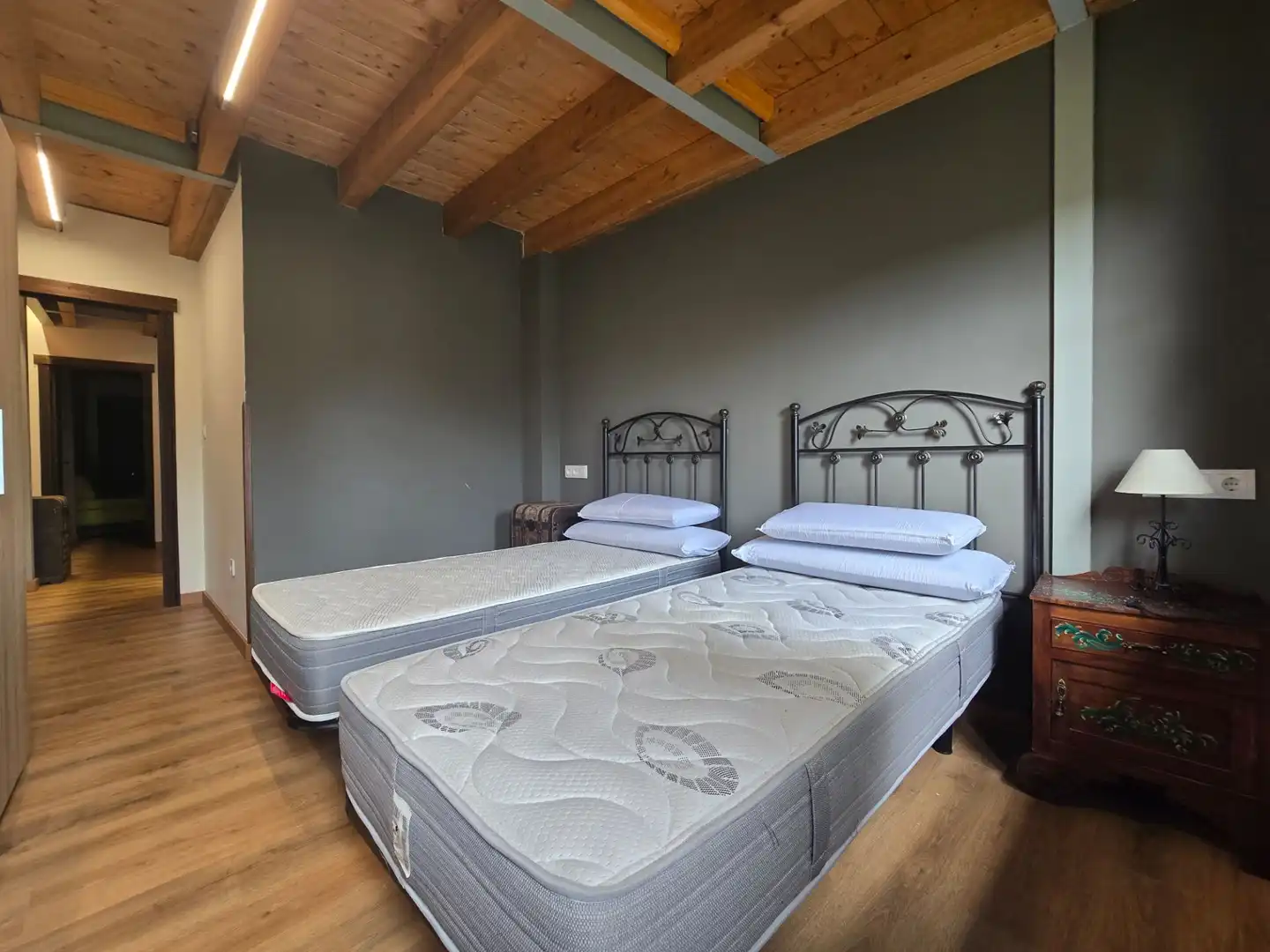 Habitación de Casa o chalet en venta en Llanes con Calefacción, Jardín privado y Trastero