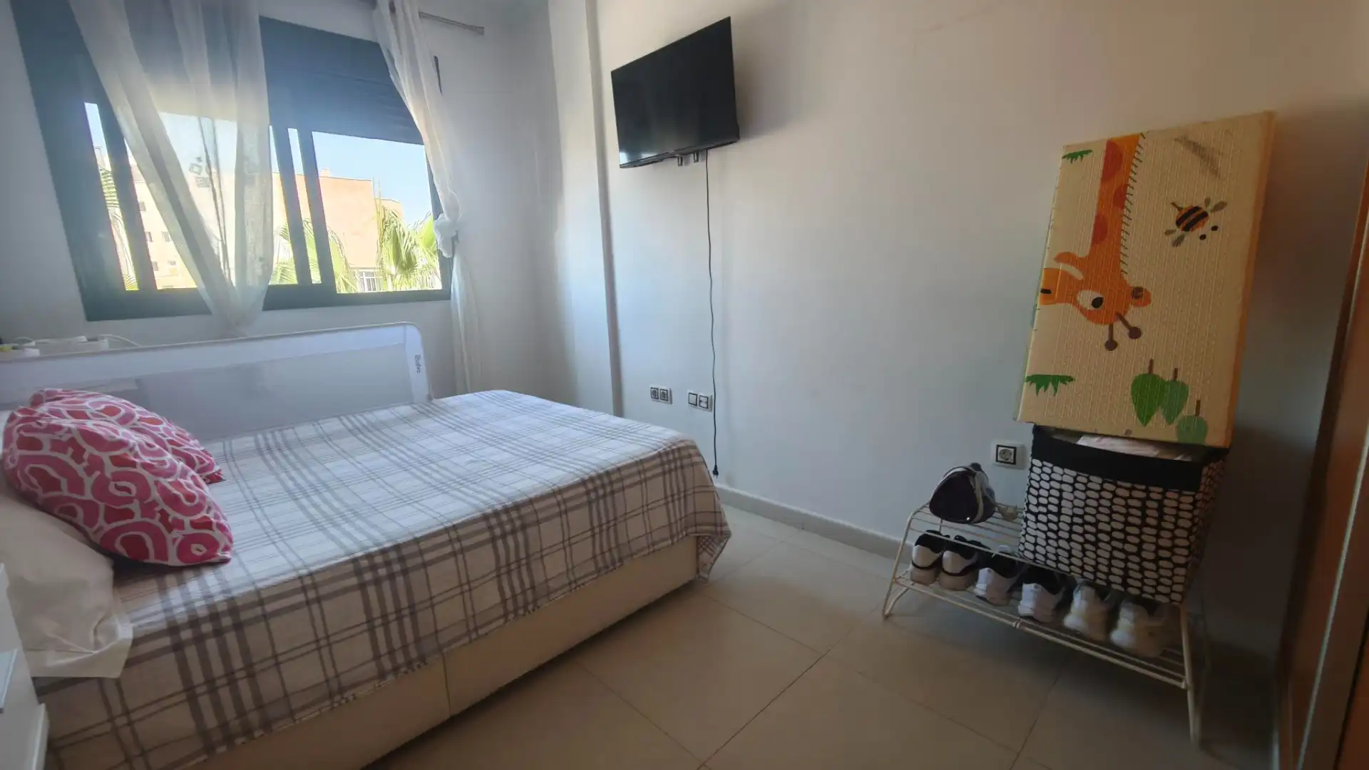 Habitación de Piso en venta en Roquetas de Mar con Aire acondicionado, Terraza y Amueblado