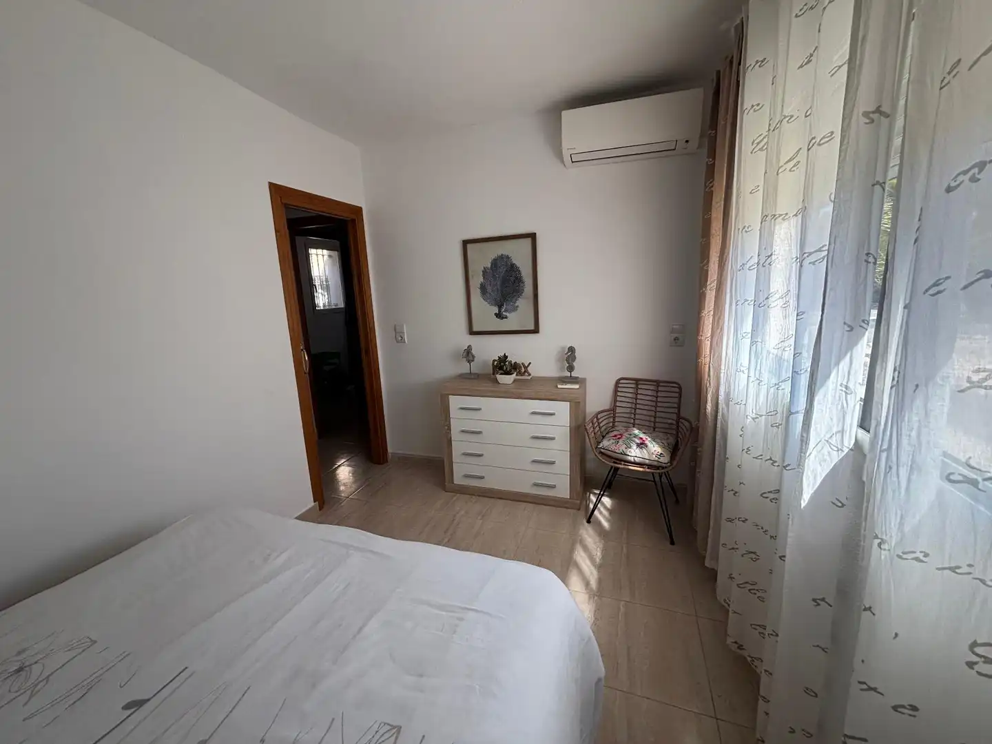 Dormitori de Casa o xalet en venda en L'Ametlla de Mar  amb Jardí privat, Terrassa i Traster