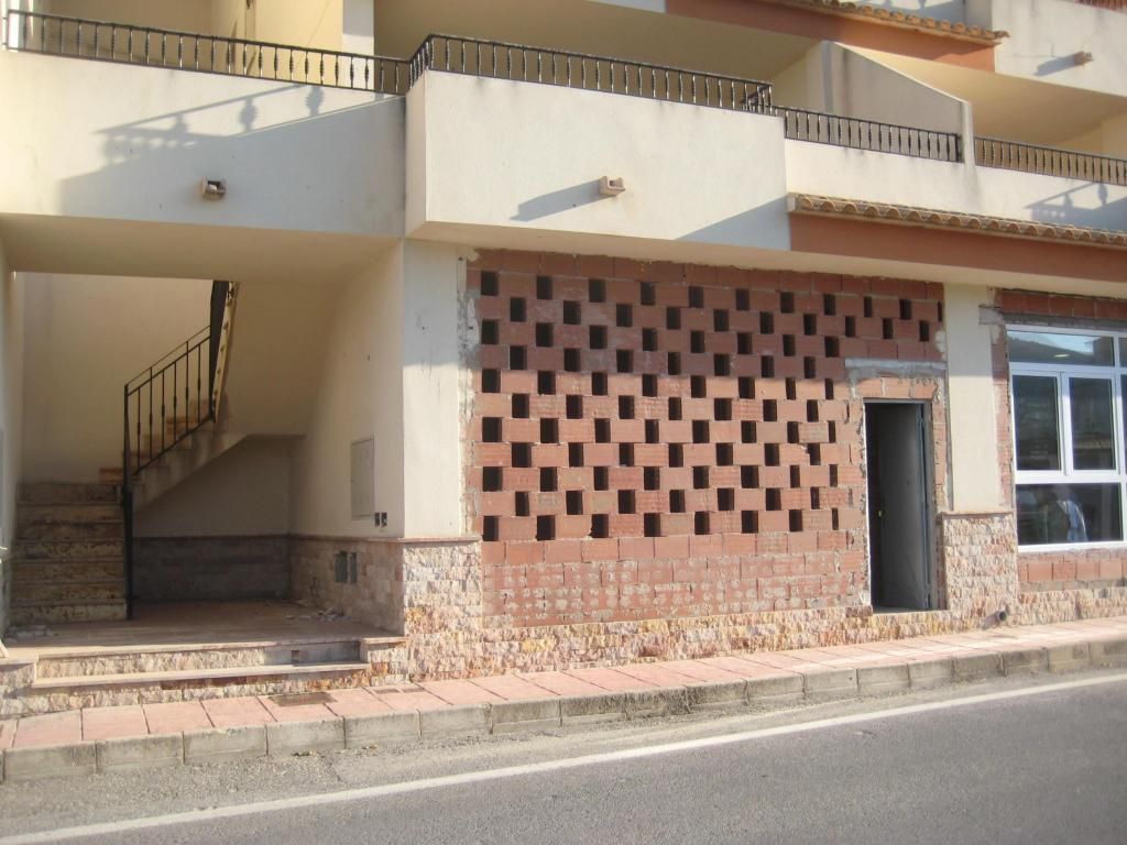 Vista exterior de Local en venta en Suflí