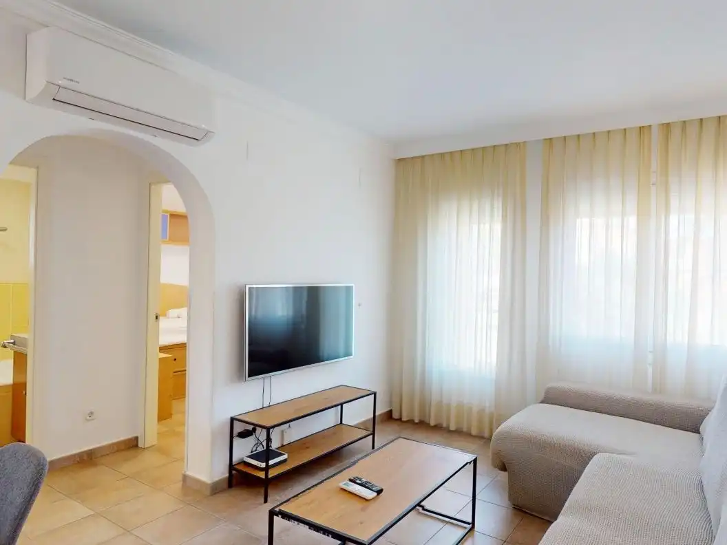 Casa pareada con piscina en venta en Avinguda Oliva Nova 9, imagen 12