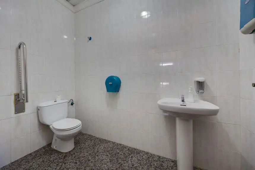 Gewerbefläche zum Verkauf in Calle General Moscardó 6, imagen 8