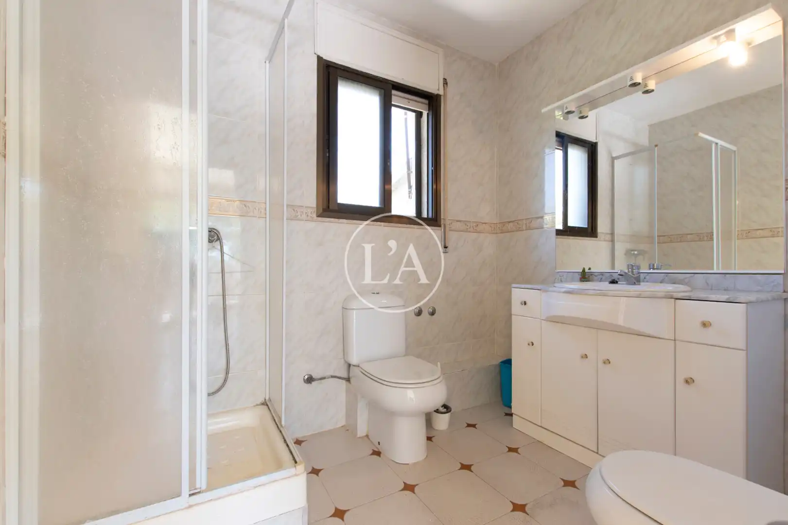 Bany de Casa o xalet en venda en Cambrils amb Jardí privat, Terrassa i Traster