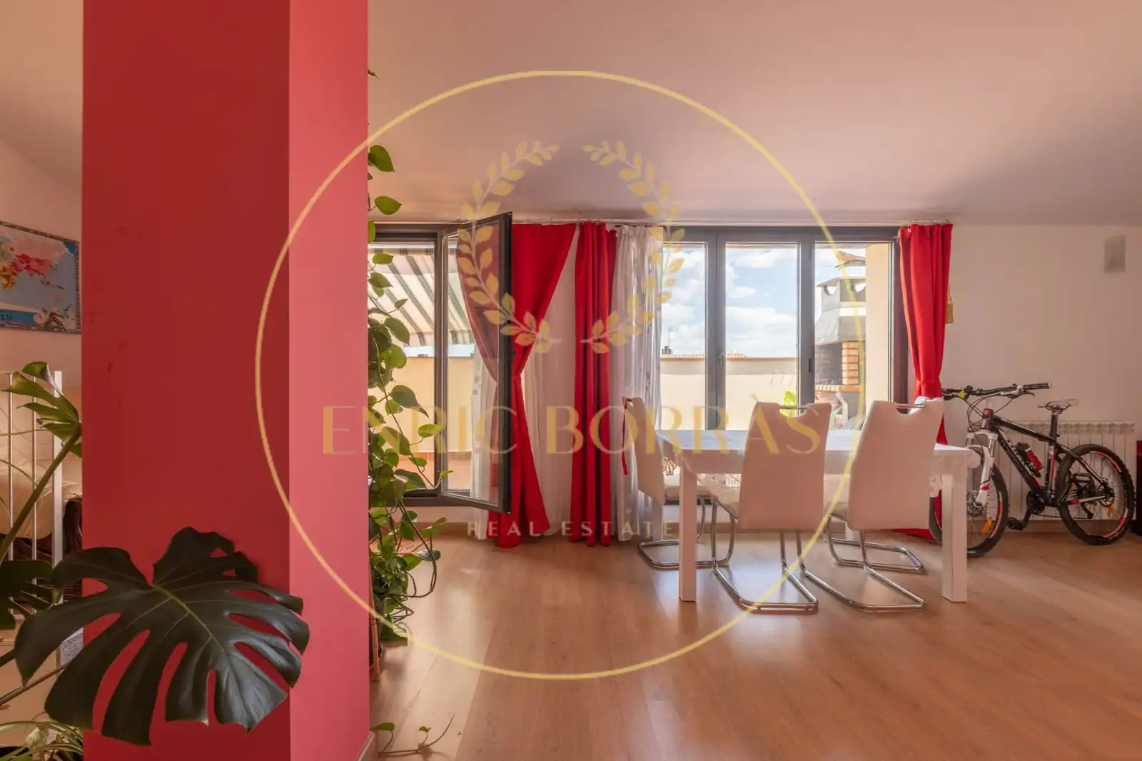 Comedor de Dúplex en venta en Gironella con Aire acondicionado, Calefacción y Jardín privado