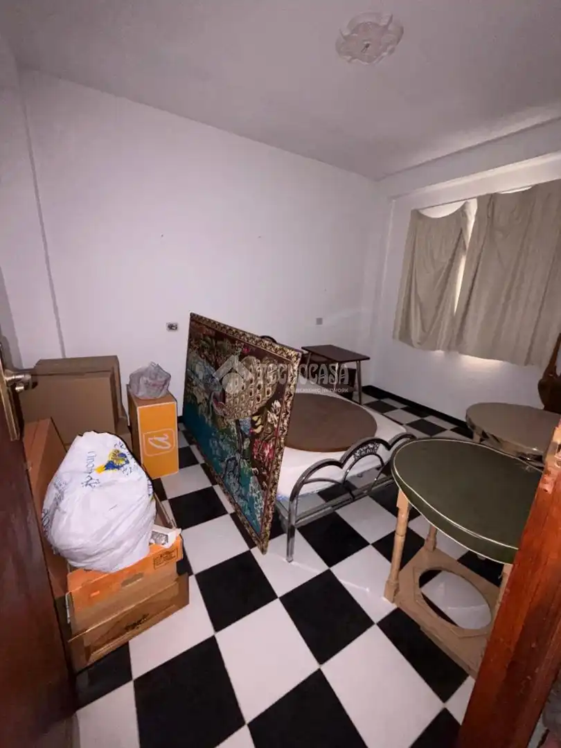 Dormitori de Casa adosada en venda en Loja
