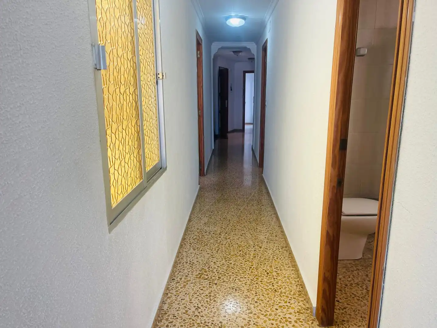Wohnung zum Verkauf in Palma de Gandia mit Klimaanlage, Heizung und Abstellraum
