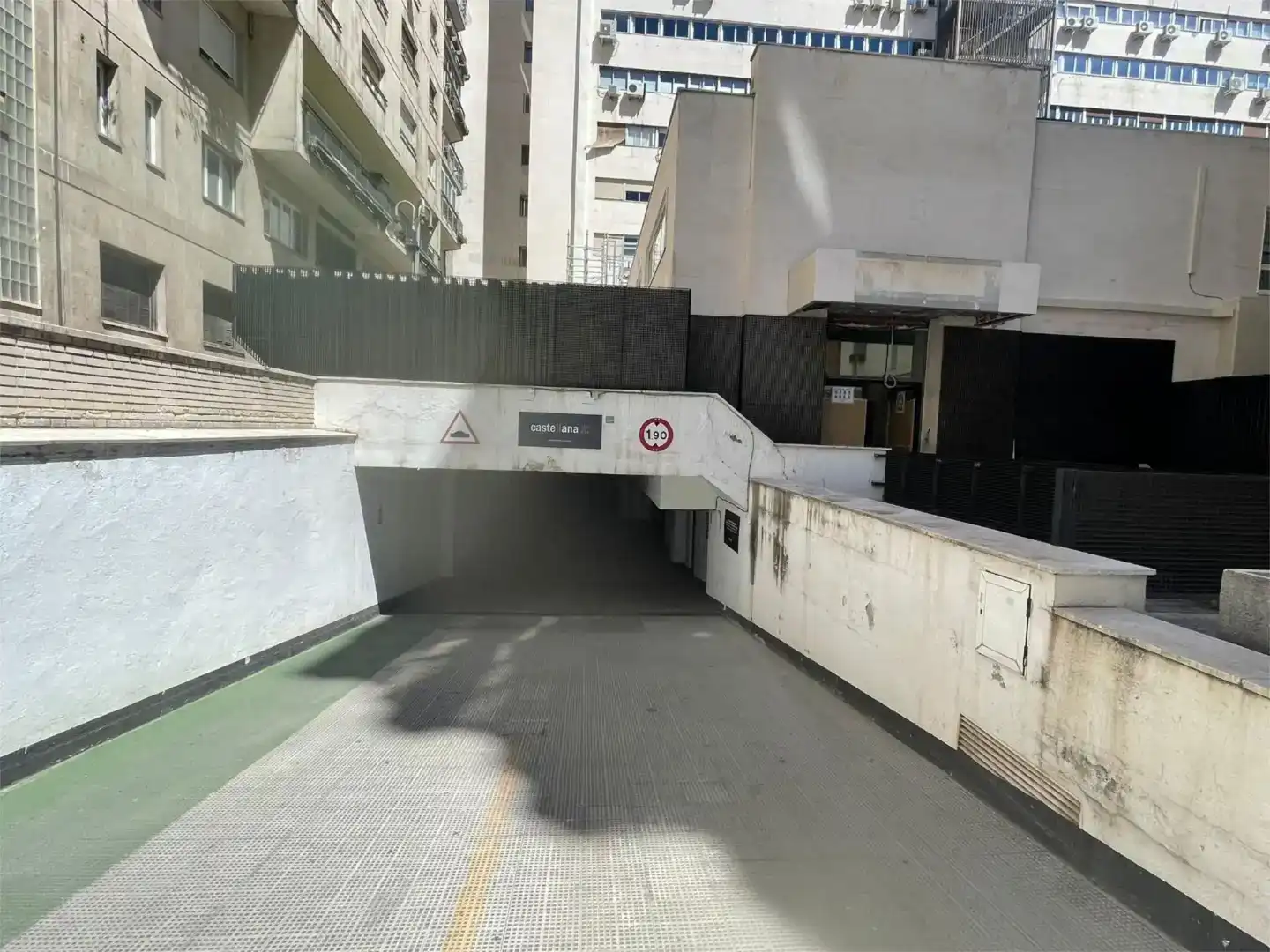 Parking of Garage for sale in Madrid