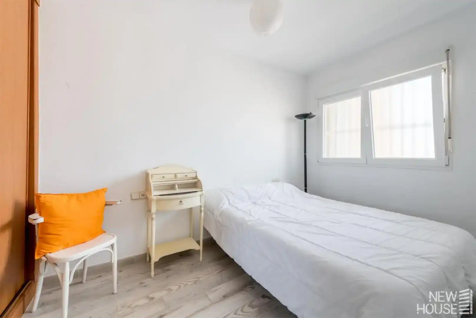 Schlafzimmer von Wohnung zur Miete in Alicante / Alacant mit Klimaanlage und Balkon