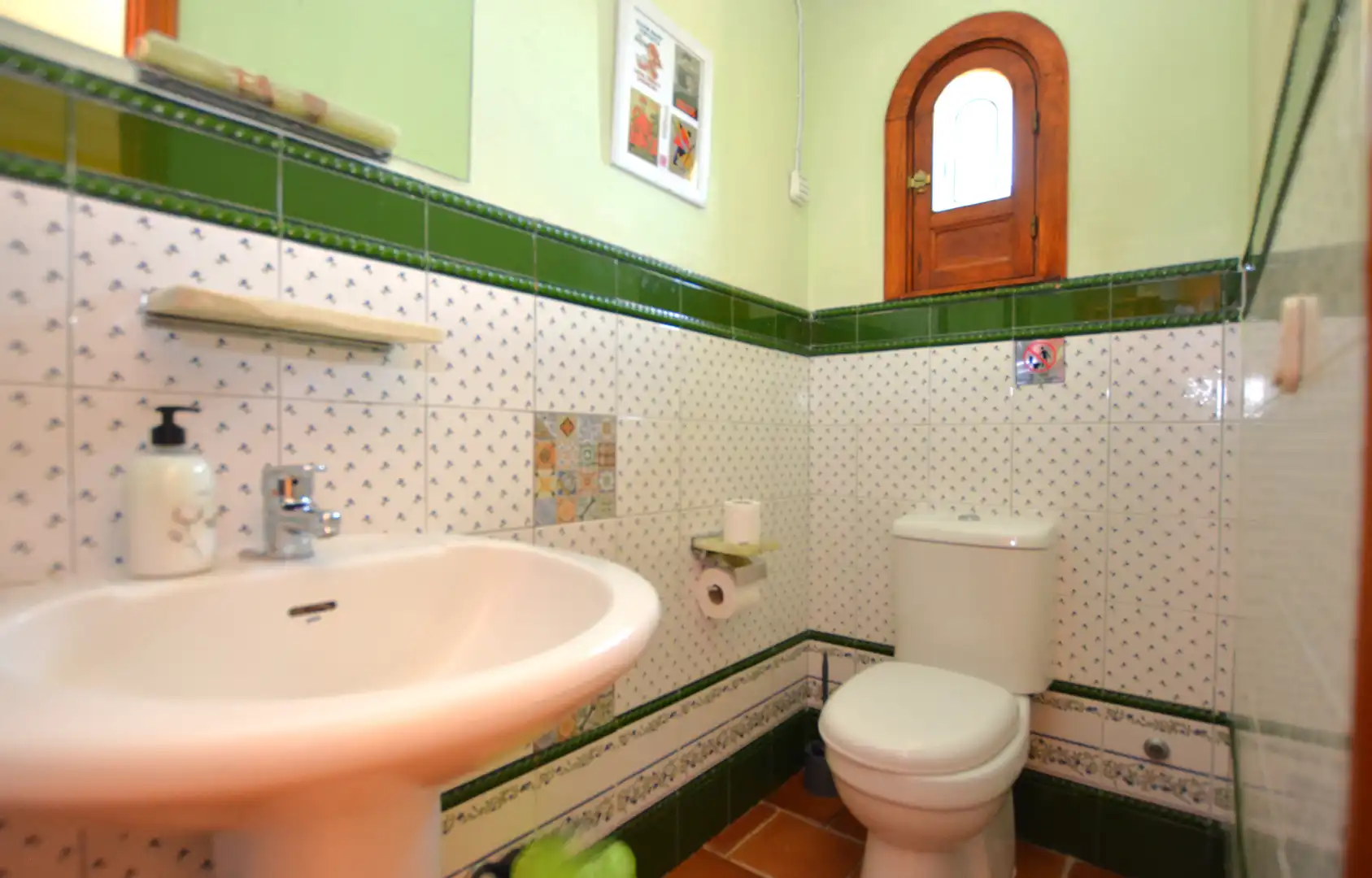 Baño de Casa o chalet en venta en Guillena con Aire acondicionado, Calefacción y Jardín privado