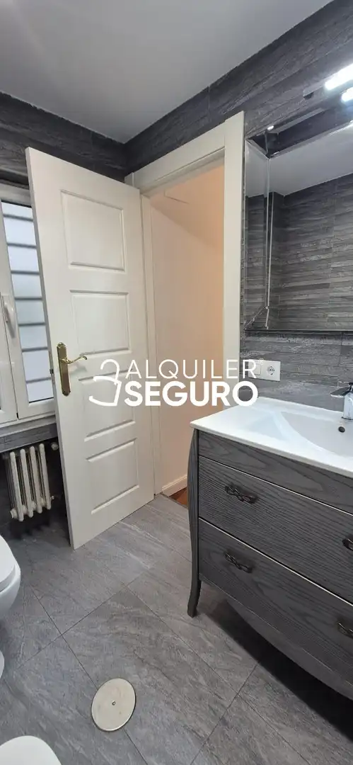 Baño de Piso de alquiler en Centro - Casco Histórico