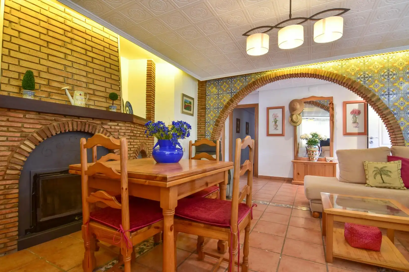 Comedor de Casa o chalet en venta en Montserrat con Aire acondicionado, Calefacción y Jardín privado
