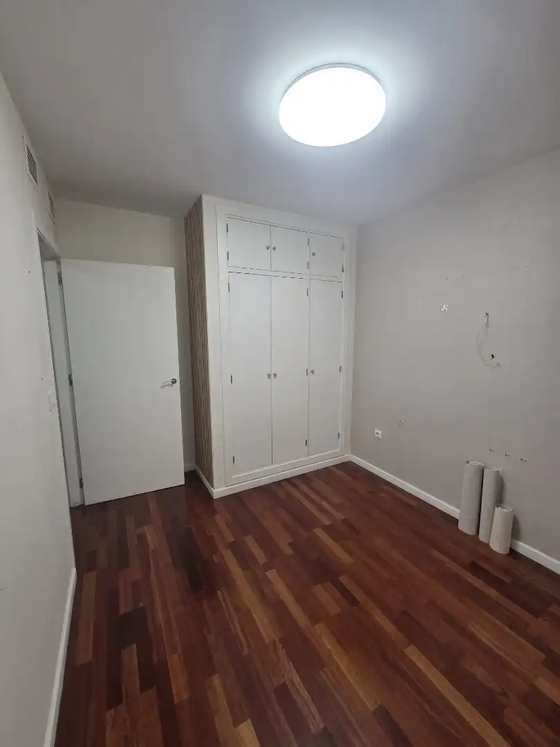 Bedroom of Apartments for sale in Badajoz  with Air Conditioner, Heating and Parquet flooring