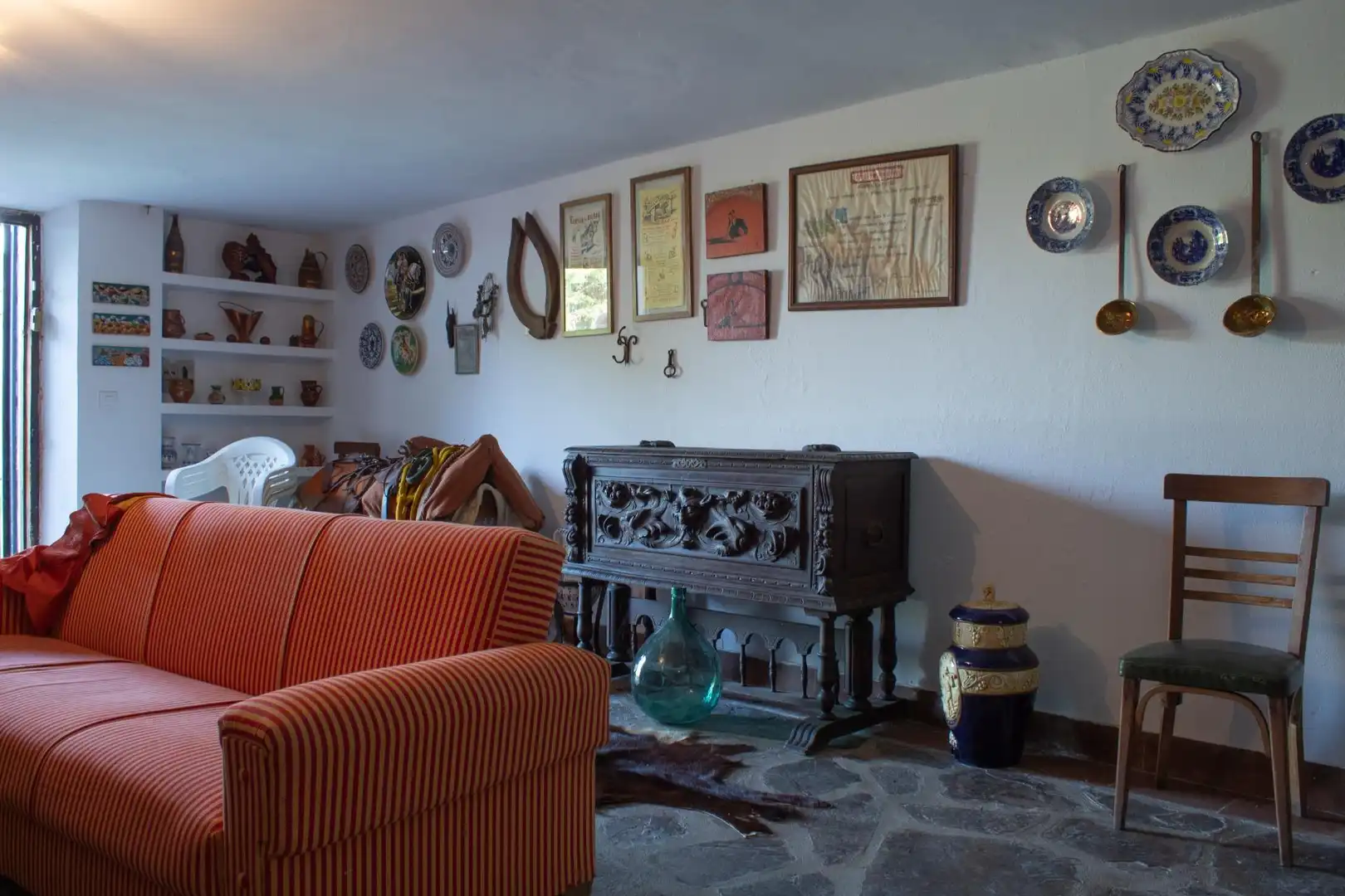 Sala d'estar de Finca rústica en venda en Plasencia amb Aire condicionat, Calefacció i Jardí privat