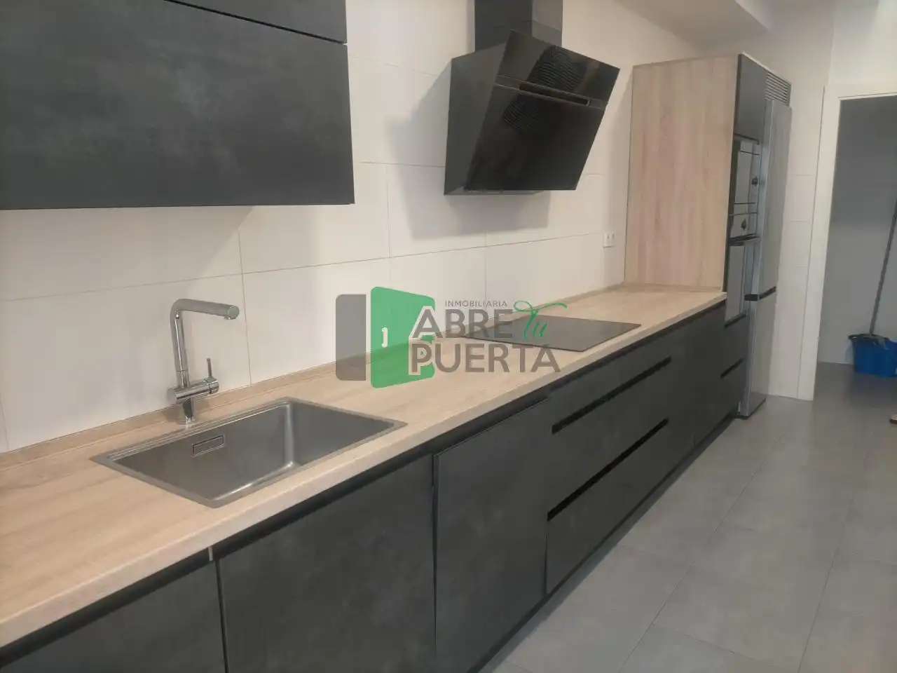 Flat with terrace for sale in Centro, imagen 2