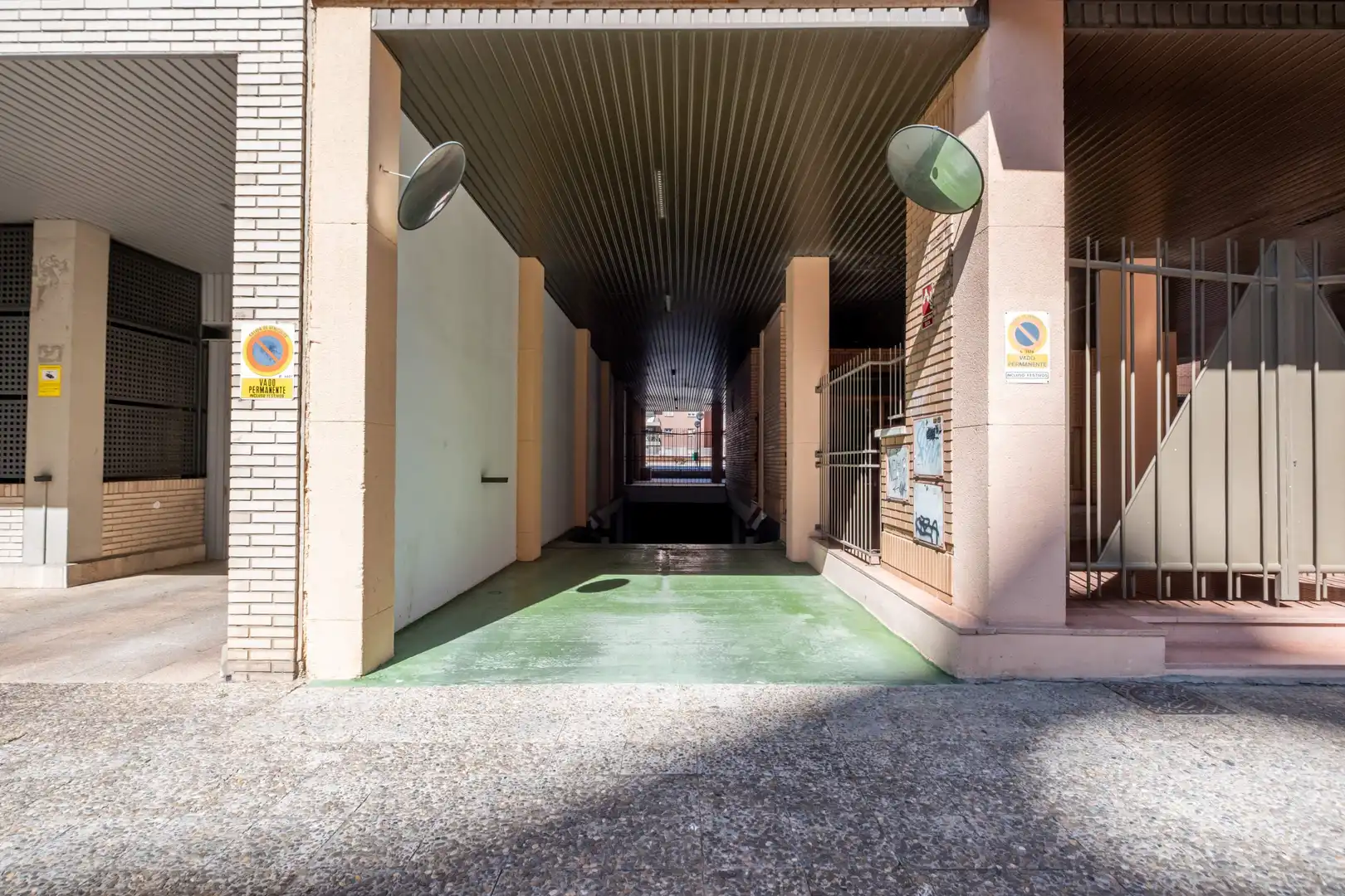 Flat for sale in Zaragoza  with Air Conditioner, Heating and Parquet flooring