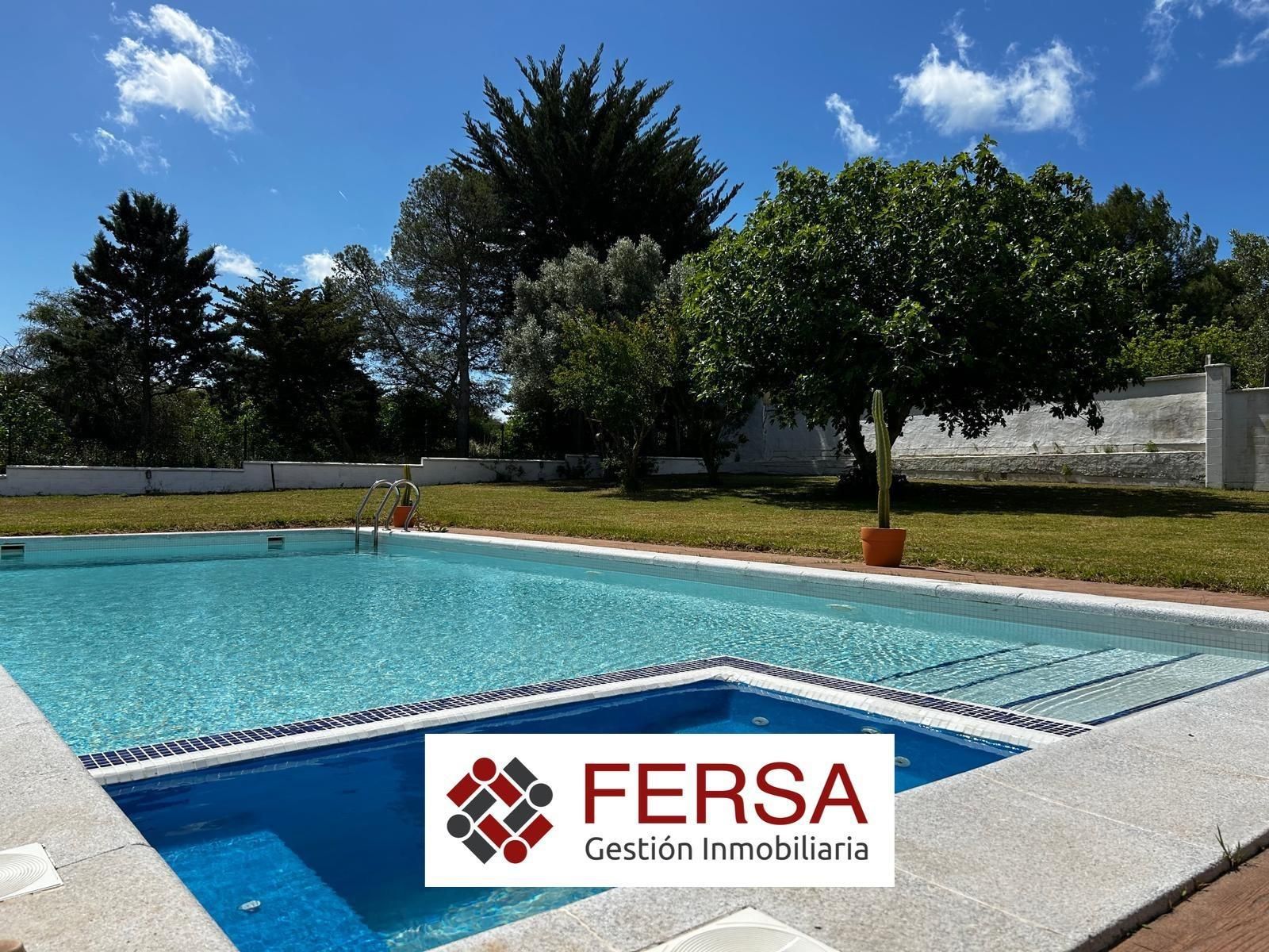 Swimming pool of House or chalet to rent in El Puerto de Santa María  with Air Conditioner, Heating and Private garden