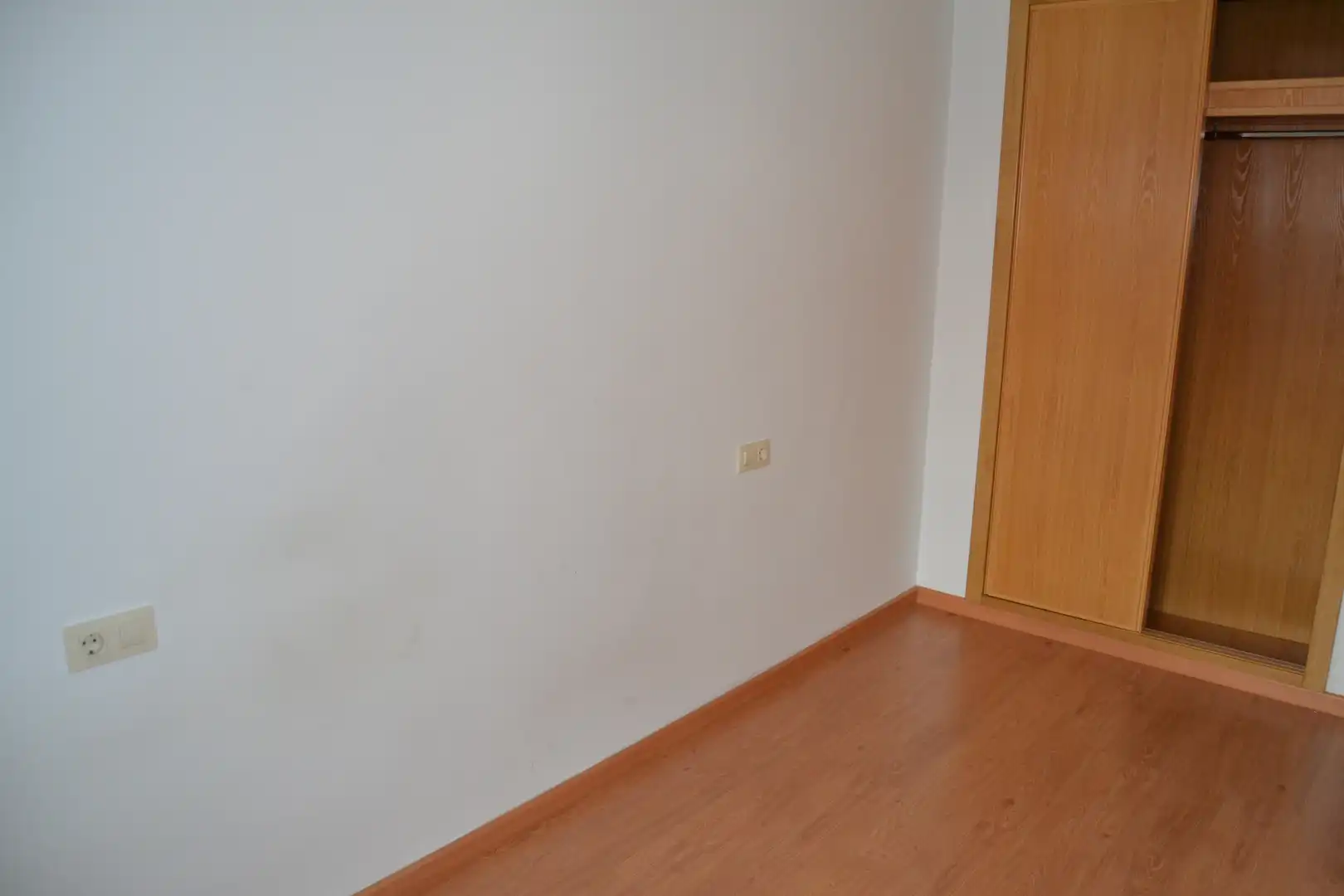 Bedroom of Flat for sale in Plasencia  with Air Conditioner, Heating and Parquet flooring