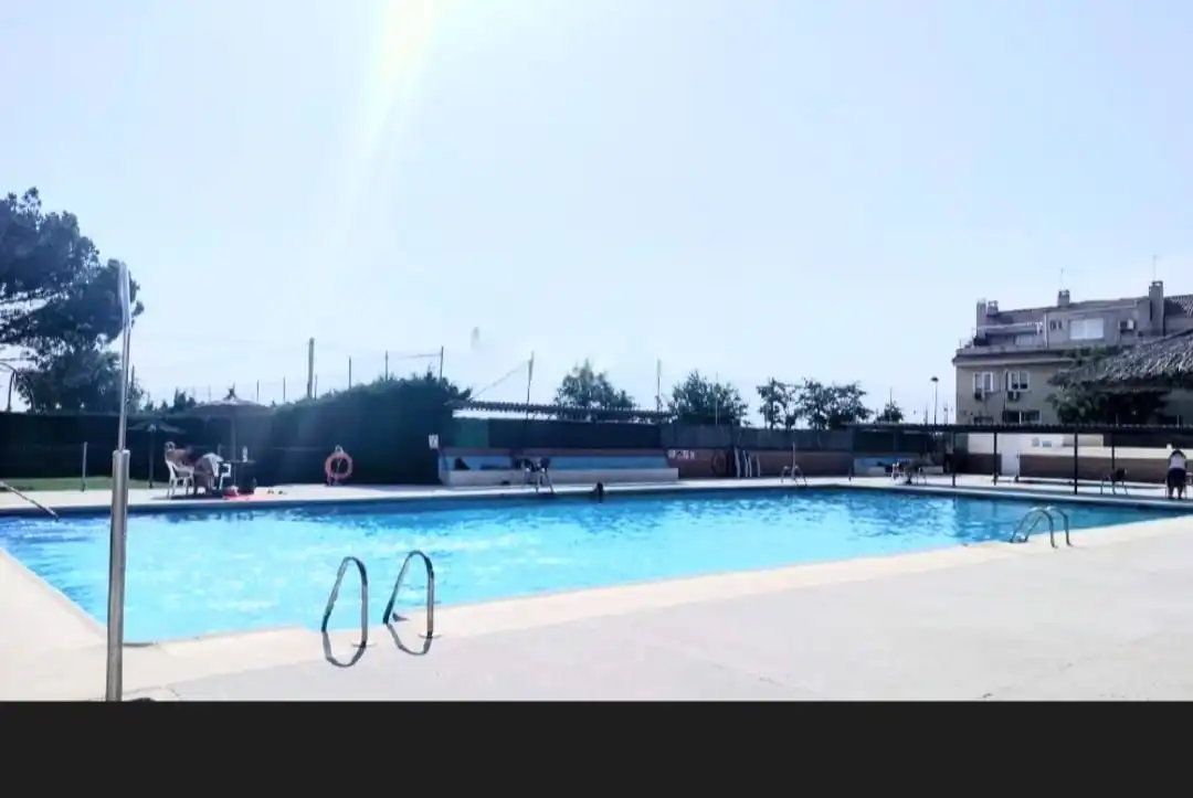 Casa adosada en venda a Perales del Río