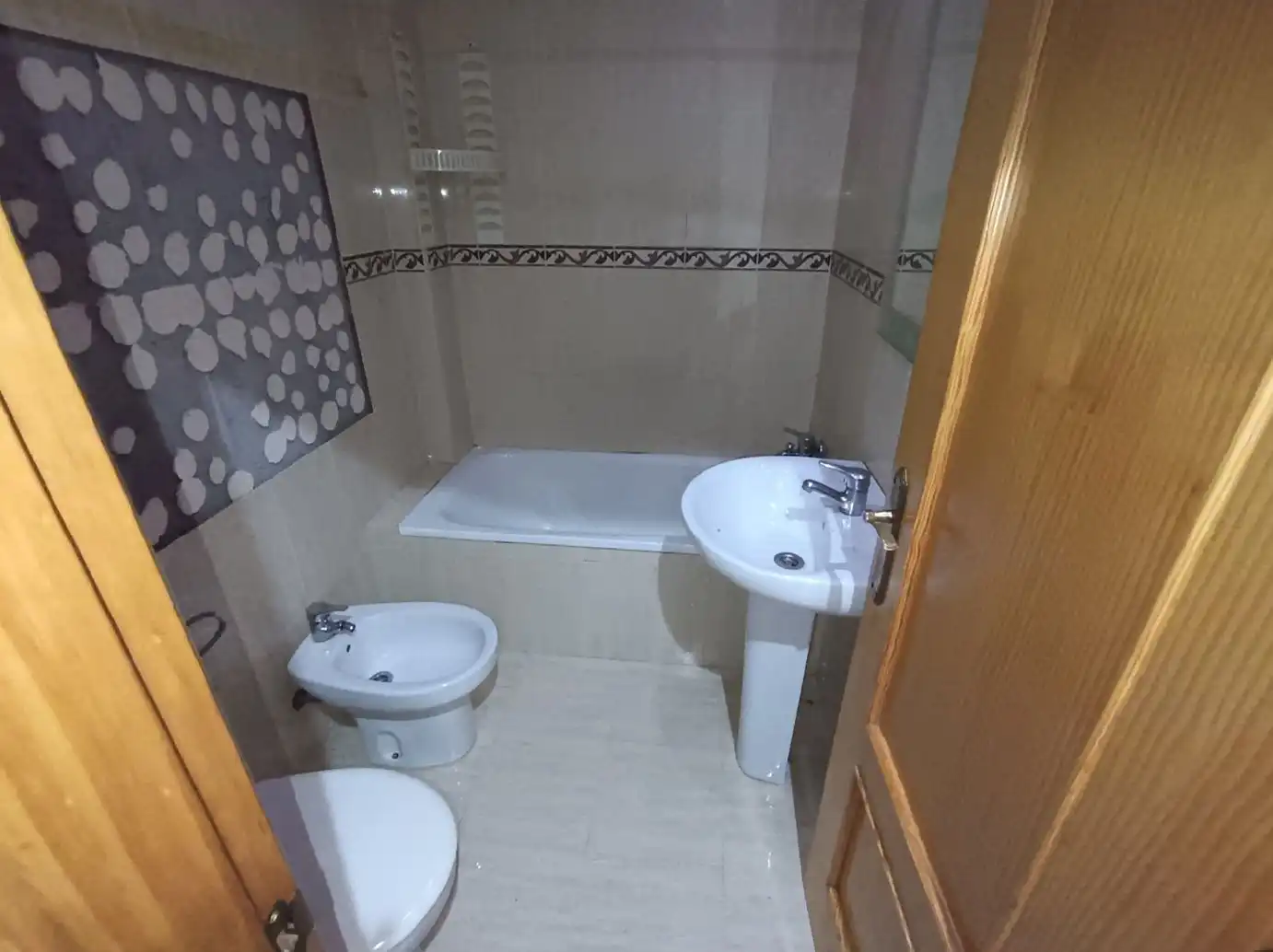 Baño de Piso en venta en Málaga con Calefacción y Terraza