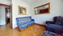 Living room of Flat for sale in  Madrid Capital  with Air Conditioner, Heating and Terrace