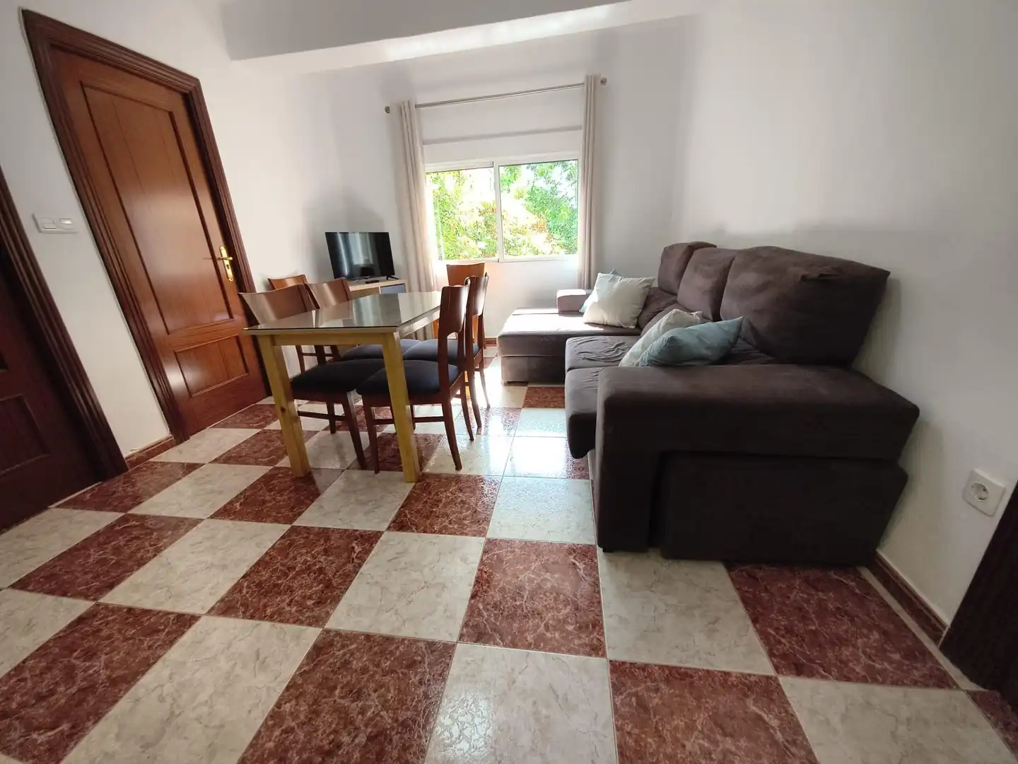 Sala de estar de Piso de alquiler en Granada con Terraza y Amueblado