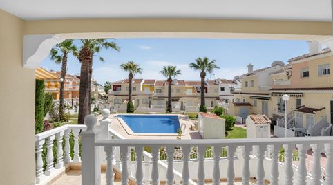 Foto 2 de Casa adosada en venta en La Fiesta, Rojales